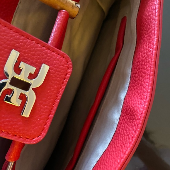 Sam Edelman Handbags - SALE 🎈Shoulder Bag